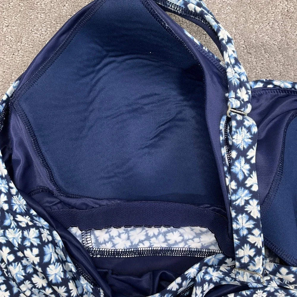 Lands End Tankini Top Womens 22W greem Geometric Floral Modest Beach Swimwear - Picture 5 of 8